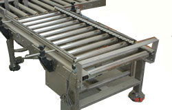 山東滾筒輸送設(shè)備 動(dòng)力滾筒輸送線 無動(dòng)力滾筒輸送線 日照滾筒輸送線 宇邦機(jī)械